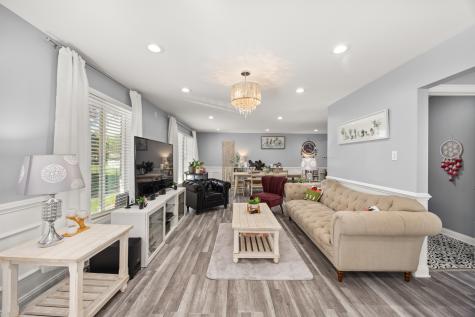 520 Chestnut Lane Beecher IL 60401