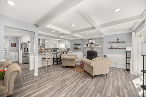 520 Chestnut Lane Beecher IL 60401