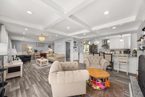 520 Chestnut Lane Beecher IL 60401