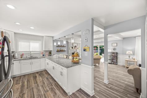 520 Chestnut Lane Beecher IL 60401