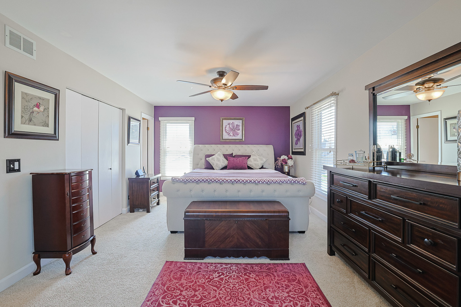 229 Tudor Lane Schaumburg IL 60193