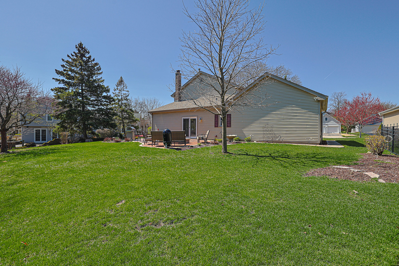 229 Tudor Lane Schaumburg IL 60193