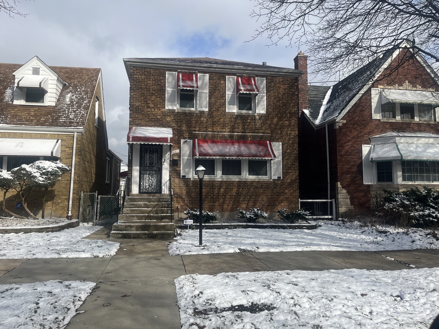 10411 South Vernon Avenue Chicago IL 60628
