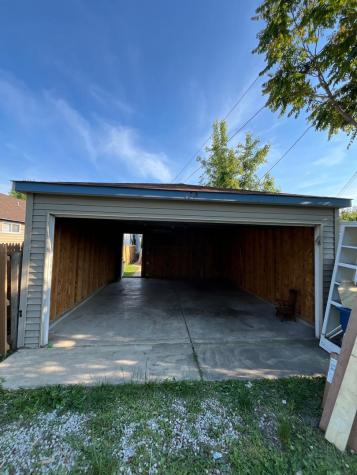 132 156TH Place Calumet City IL 60409