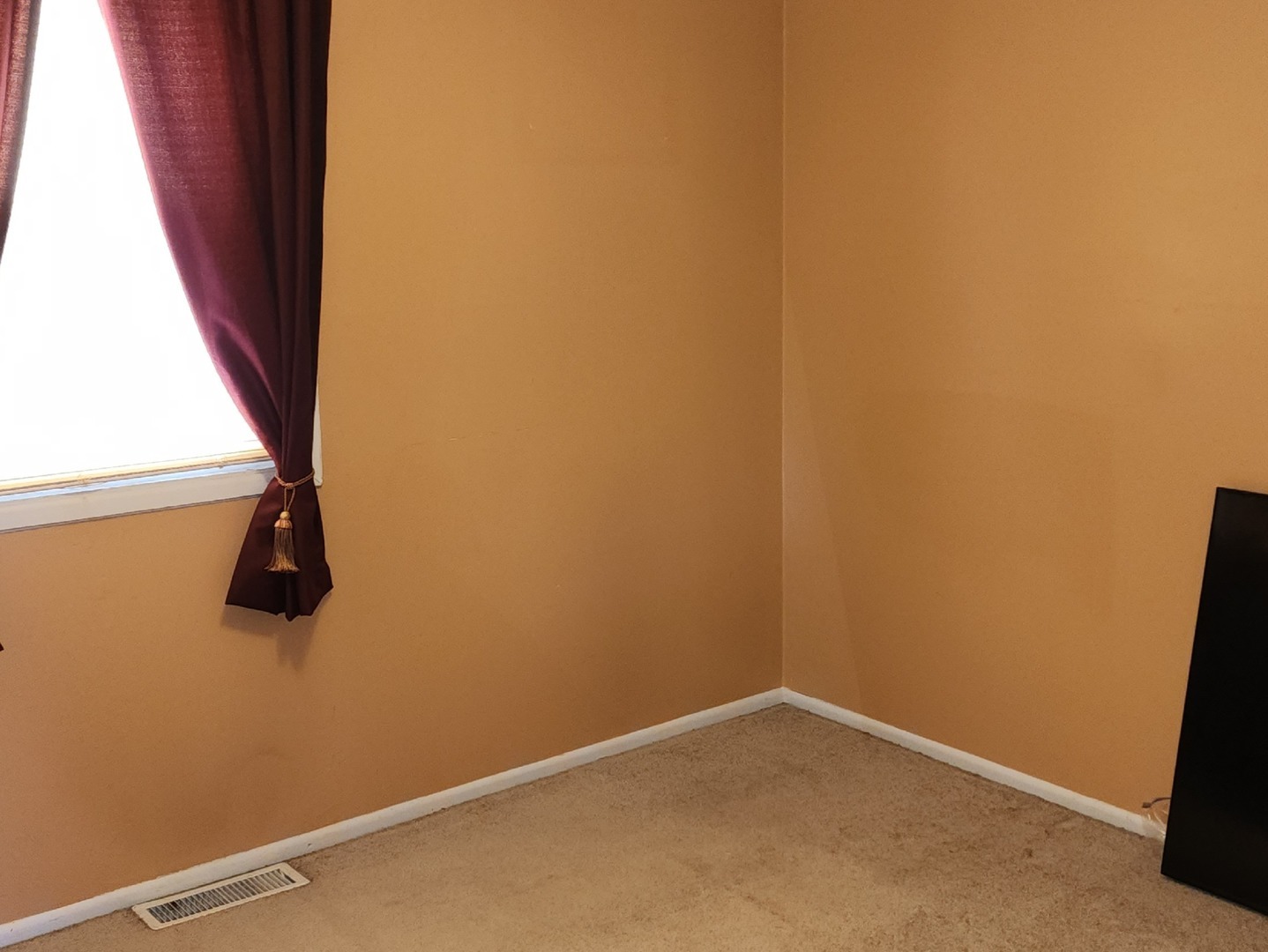 531 Redwood Road Bolingbrook IL 60440