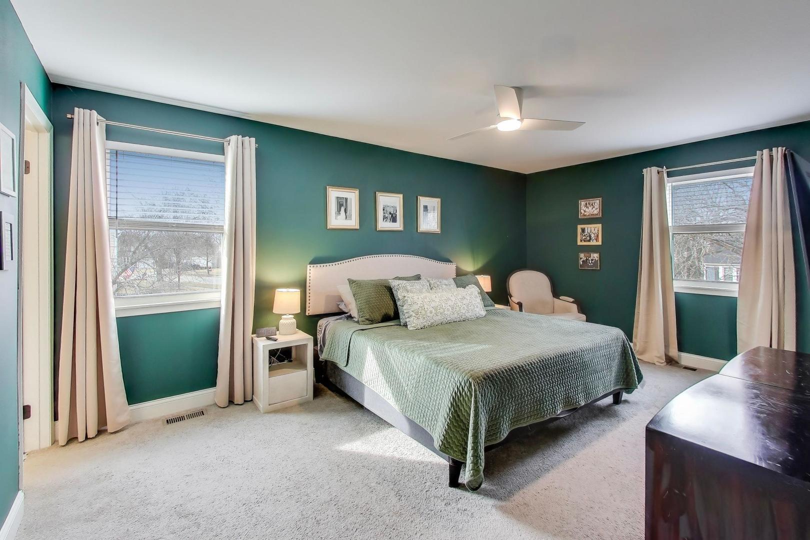 270 Pebblestone Road Naperville IL 60565