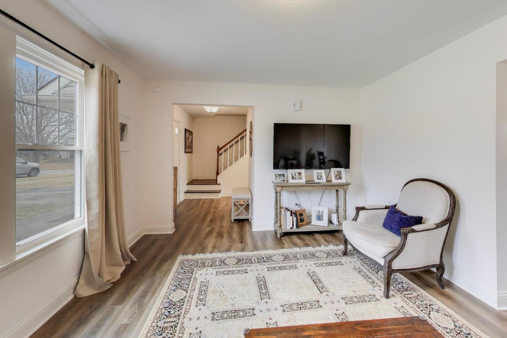 270 Pebblestone Road Naperville IL 60565