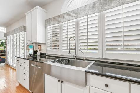 25246 North Abbey Glenn Drive Hawthorn Woods IL 60047