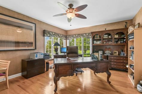 25246 North Abbey Glenn Drive Hawthorn Woods IL 60047