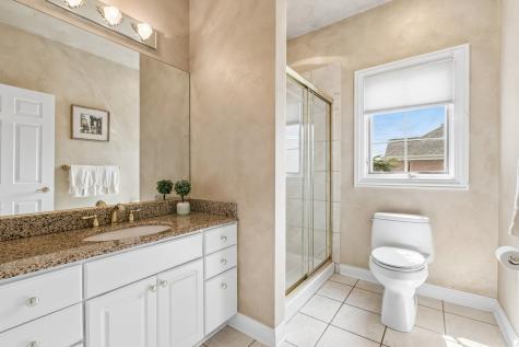 25246 North Abbey Glenn Drive Hawthorn Woods IL 60047