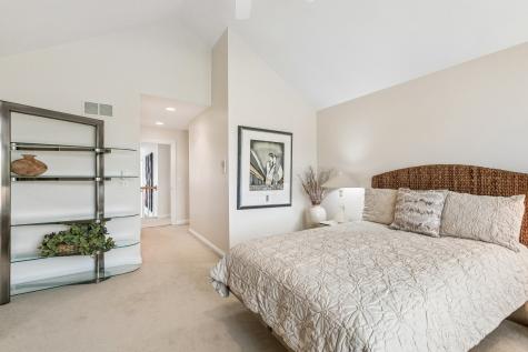 25246 North Abbey Glenn Drive Hawthorn Woods IL 60047
