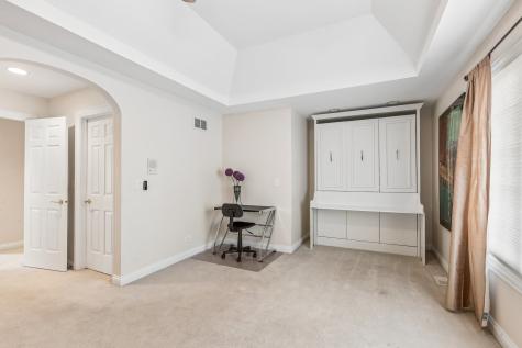 25246 North Abbey Glenn Drive Hawthorn Woods IL 60047
