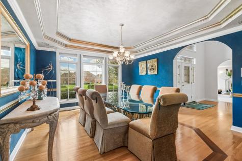 25246 North Abbey Glenn Drive Hawthorn Woods IL 60047