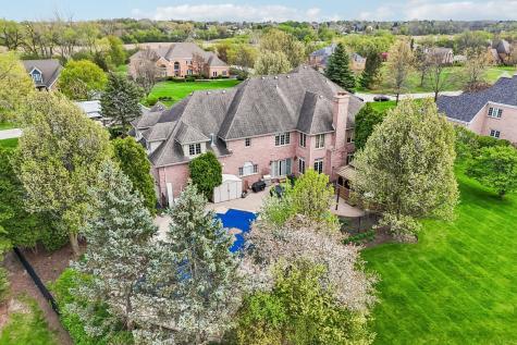 25246 North Abbey Glenn Drive Hawthorn Woods IL 60047