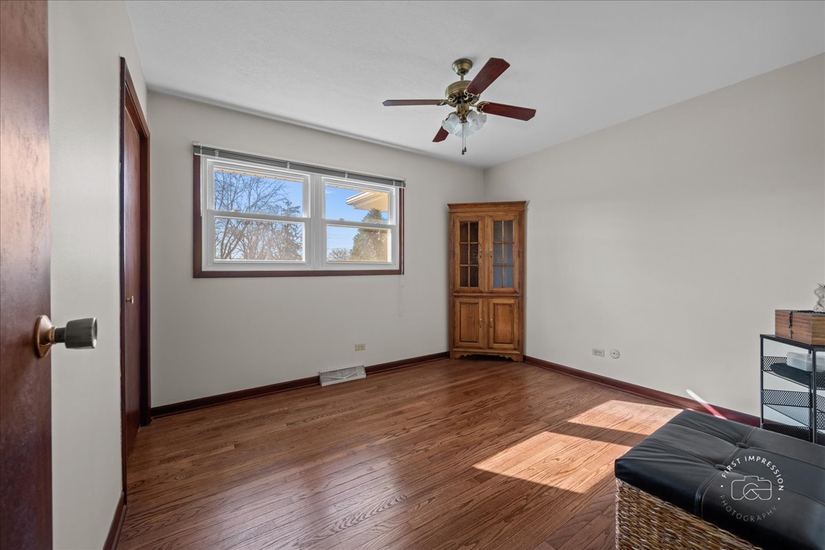 27W285 Bauer Road Naperville IL 60563