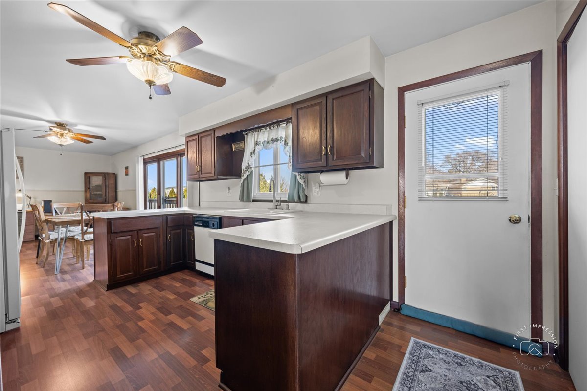 27W285 Bauer Road Naperville IL 60563