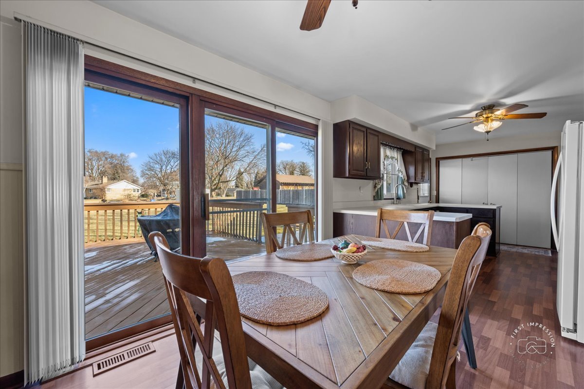 27W285 Bauer Road Naperville IL 60563