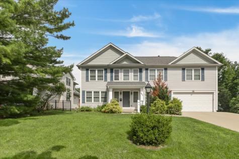 927 South Charlotte Street Lombard IL 60148