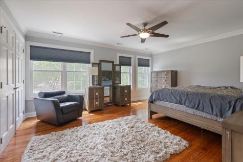 927 South Charlotte Street Lombard IL 60148