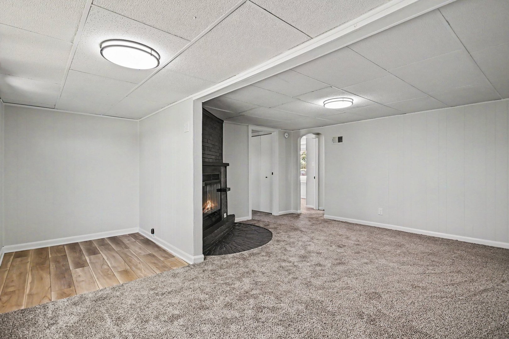 710 South Loucks Street Aurora IL 60505