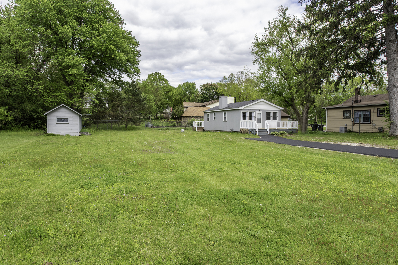 40525 North Marcus Street Antioch IL 60002