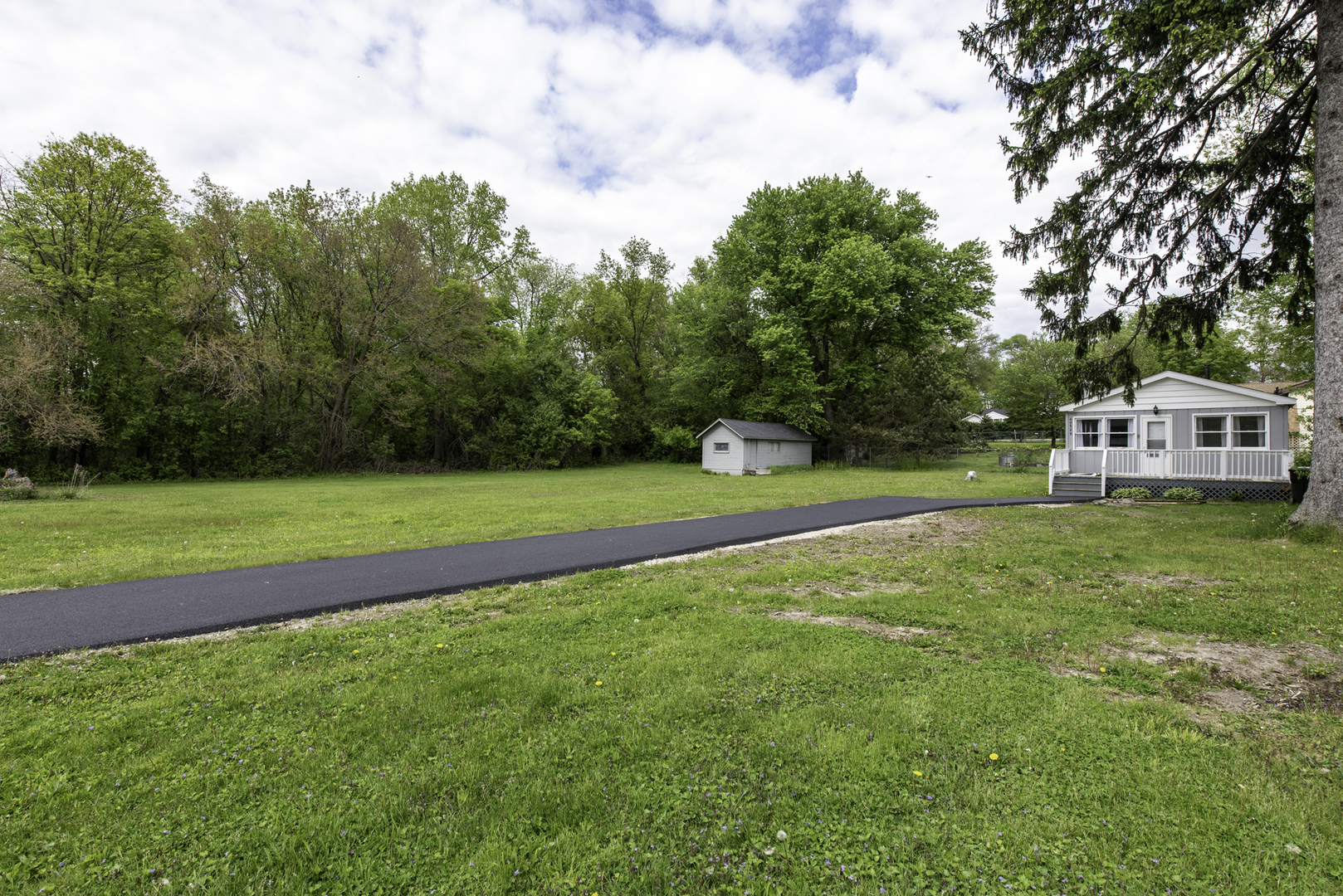 40525 North Marcus Street Antioch IL 60002