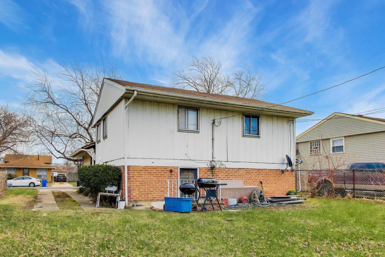 11746 South Racine Avenue Chicago IL 60643