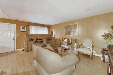 11746 South Racine Avenue Chicago IL 60643