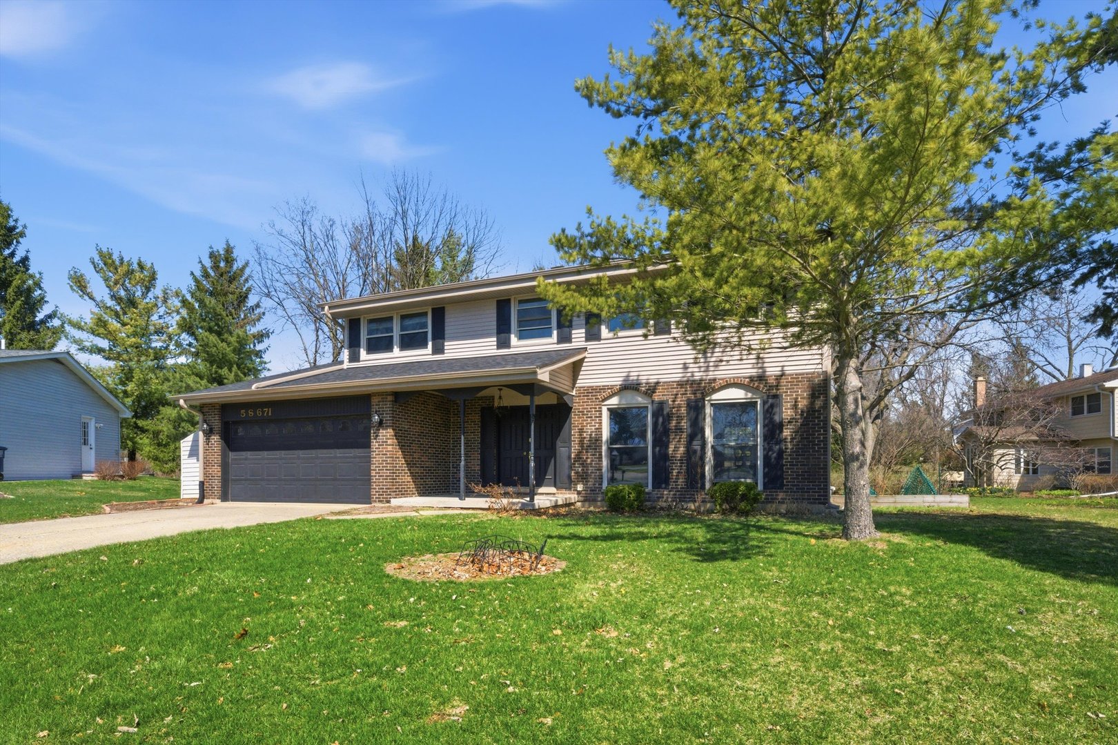 5S671 Heather Court Naperville IL 60540