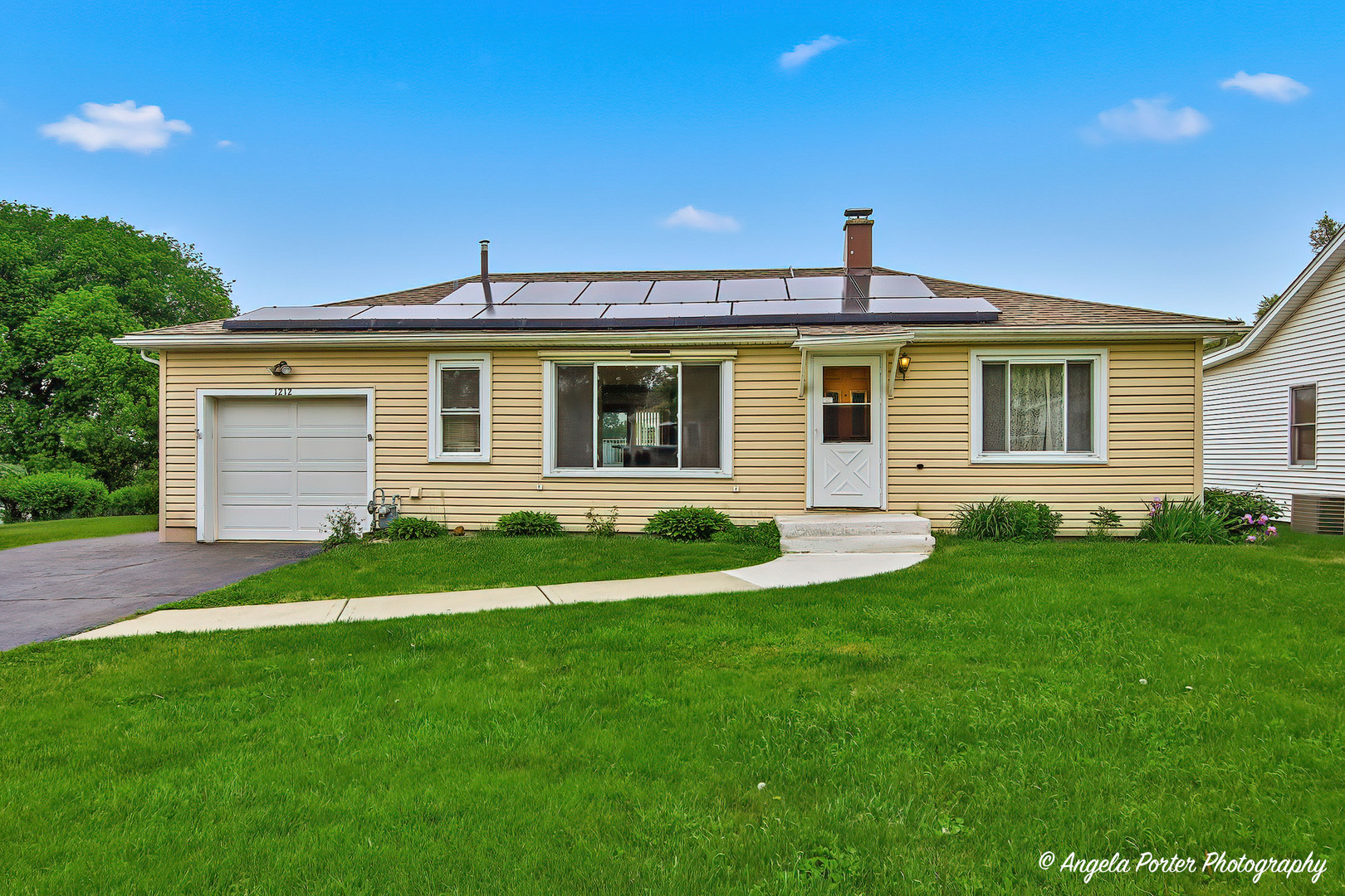 1212 Cherry Street Lake In The Hills IL 60156