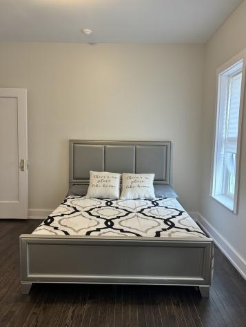 7518 South Ridgeland Avenue Chicago IL 60649