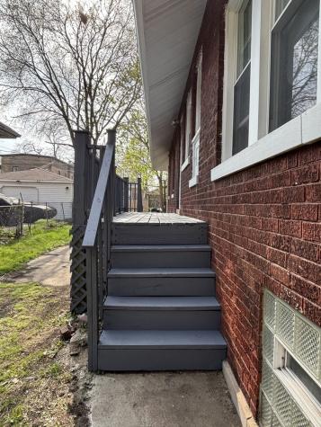 7518 South Ridgeland Avenue Chicago IL 60649