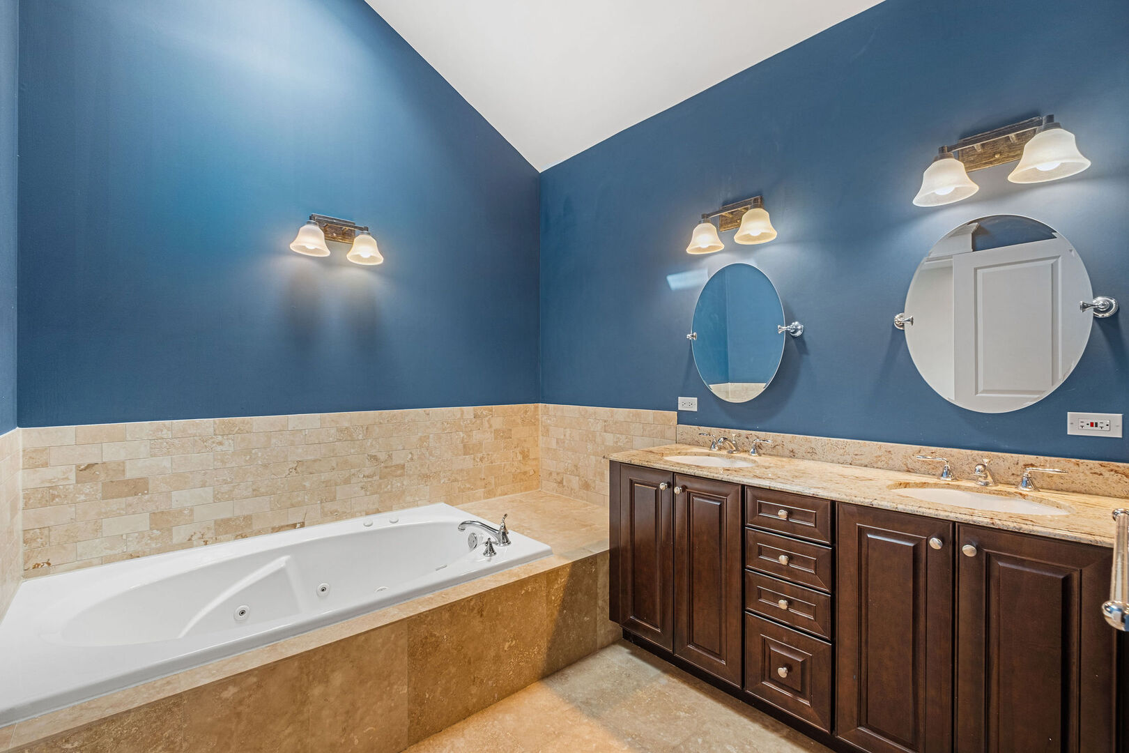 7721 West Jerome Street Chicago IL 60631