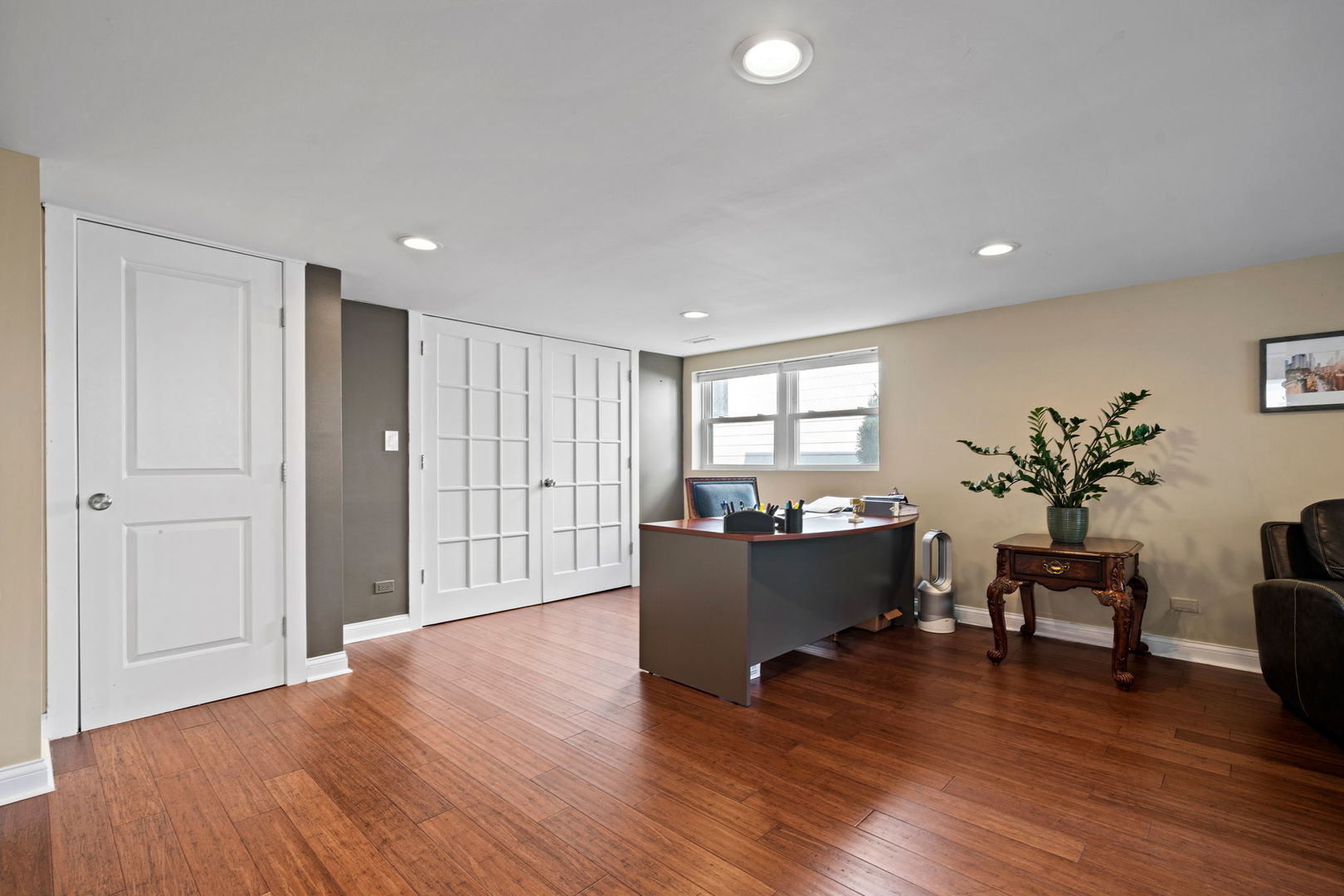 8821 Congress Park Avenue Brookfield IL 60513