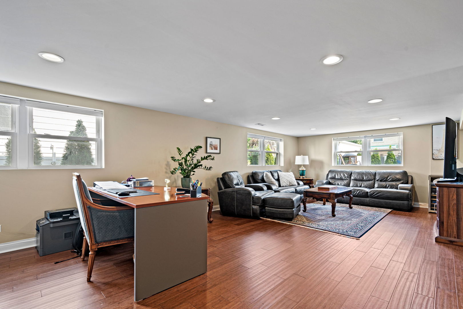 8821 Congress Park Avenue Brookfield IL 60513