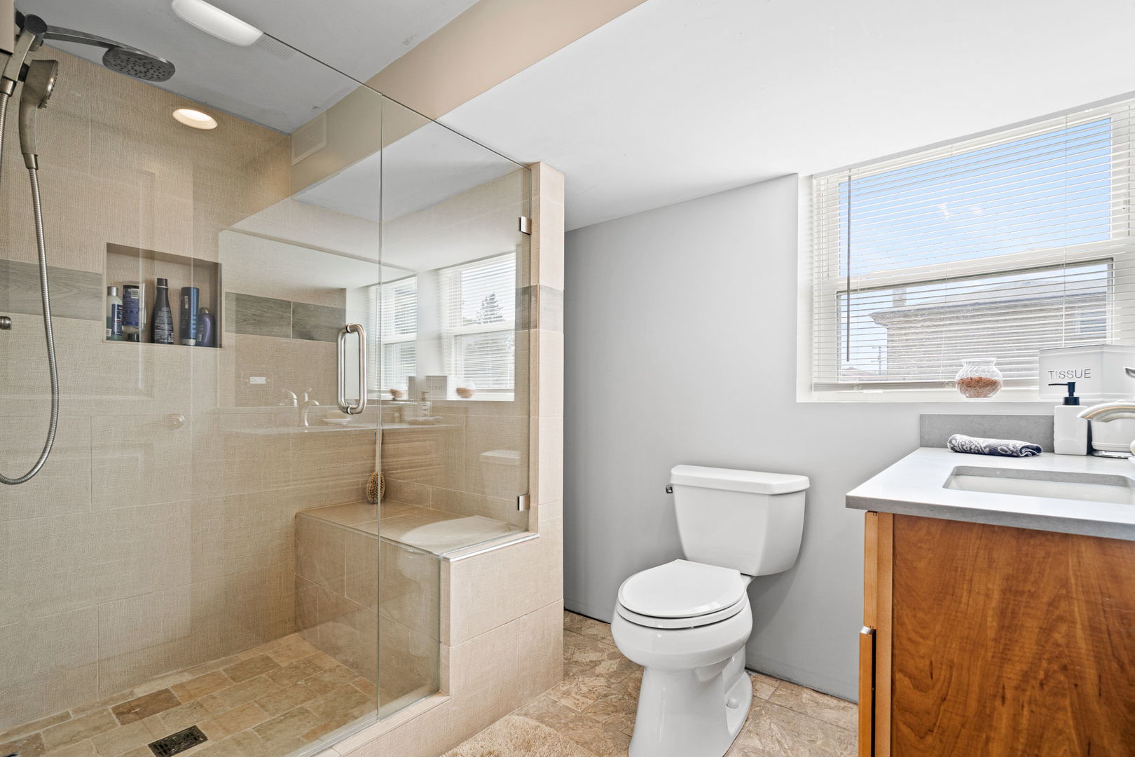 8821 Congress Park Avenue Brookfield IL 60513