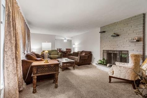 28 Lange Avenue Savoy IL 61874