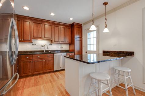 306 West Noyes Street Arlington Heights IL 60005