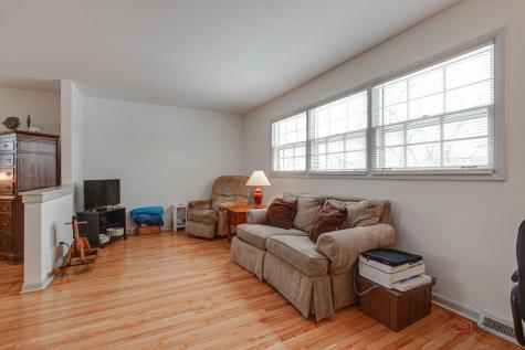 306 West Noyes Street Arlington Heights IL 60005