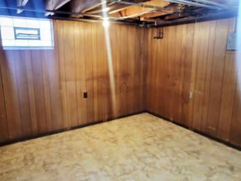 712 May Street Calumet City IL 60409