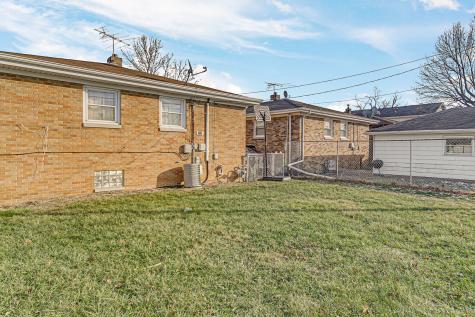 712 May Street Calumet City IL 60409