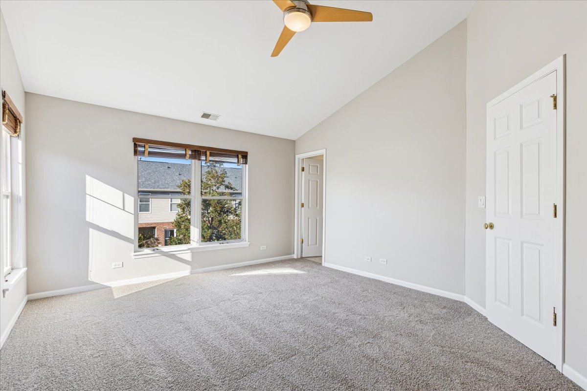 6135 River Bend Drive Lisle IL 60532