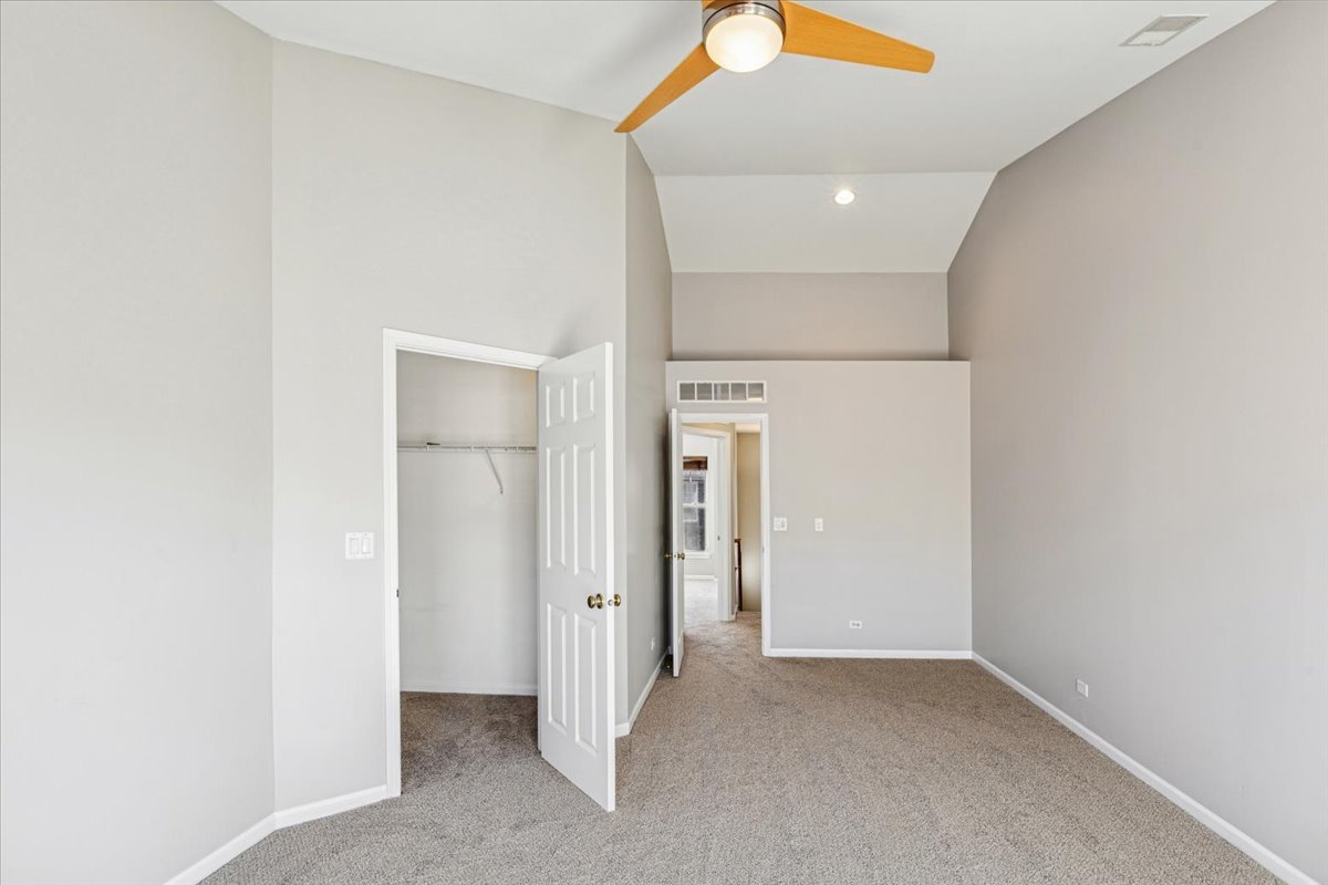 6135 River Bend Drive Lisle IL 60532