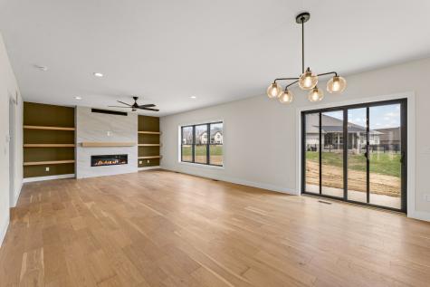1206 Willowgrove Lane Mahomet IL 61853