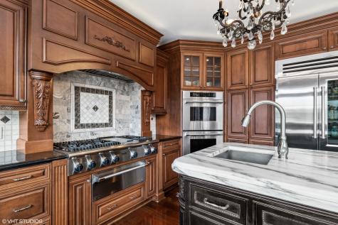 11 Moate Lane Barrington Hills IL 60010