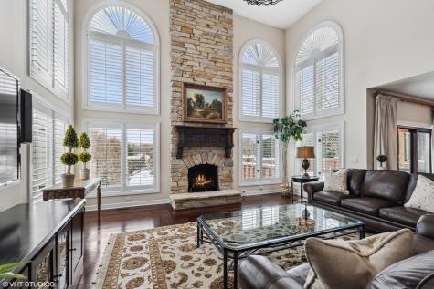 11 Moate Lane Barrington Hills IL 60010