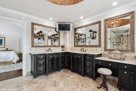 11 Moate Lane Barrington Hills IL 60010