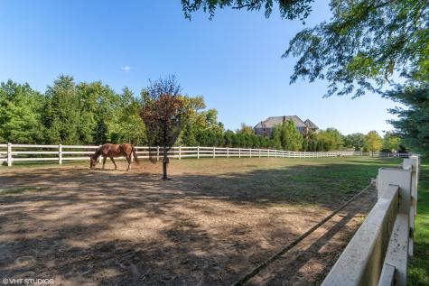 11 Moate Lane Barrington Hills IL 60010