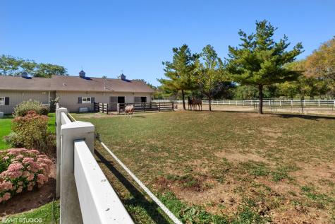 11 Moate Lane Barrington Hills IL 60010