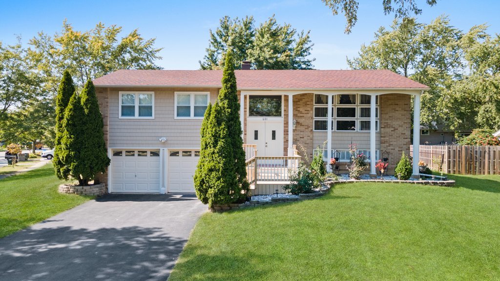 601 Derbyshire Lane Bolingbrook IL 60440